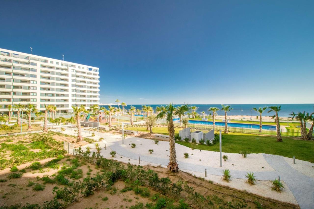 Espanatour Meruyert Torrevieja Exterior photo